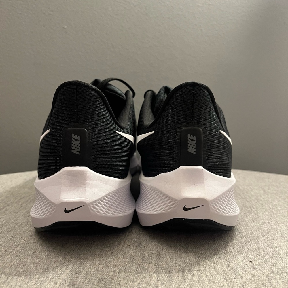 Nike Air Zoom Pegasus 39 Black White Running Men's Shoe Size 11 DH4071-001 - Picture 6 of 11